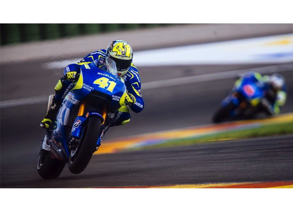 Cosa fa un pilota di MotoGP quando non corre: la giornata di A. Espargarò - Foto 2 di 13