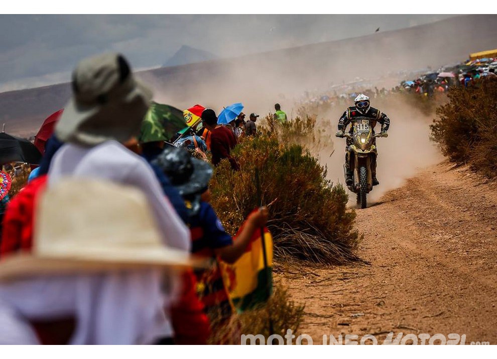 Dakar 2016: le foto più spettacolari delle moto in un’ampia gallery - Foto 7 di 40