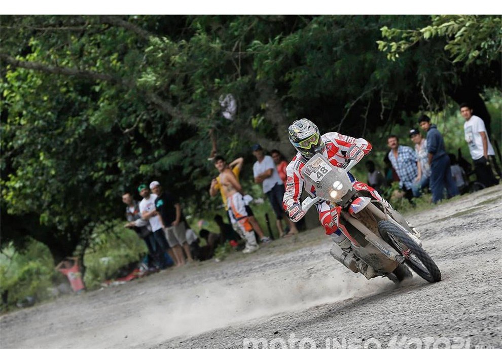 Dakar 2016: le foto più spettacolari delle moto in un’ampia gallery - Foto 13 di 40
