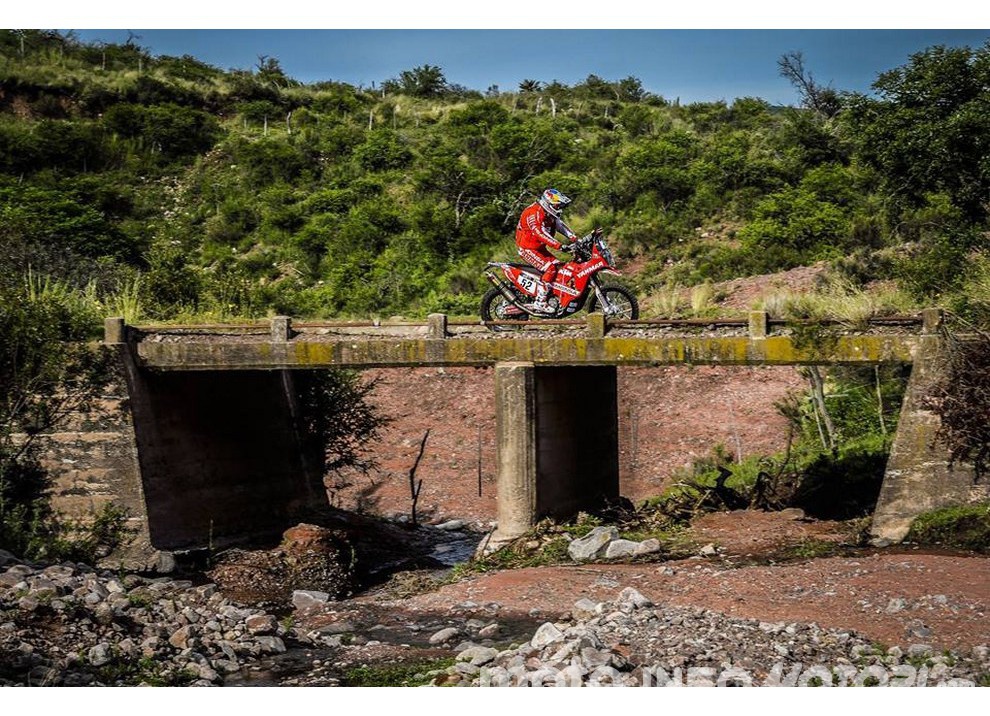 Dakar 2016: le foto più spettacolari delle moto in un’ampia gallery - Foto 14 di 40