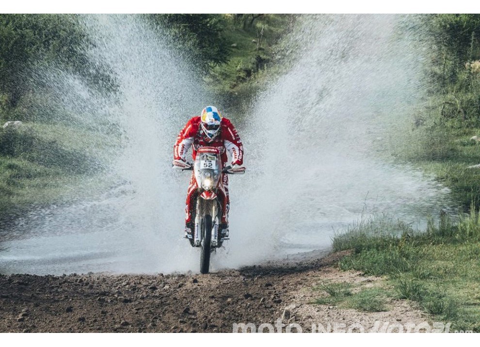 Dakar 2016: le foto più spettacolari delle moto in un’ampia gallery - Foto 17 di 40