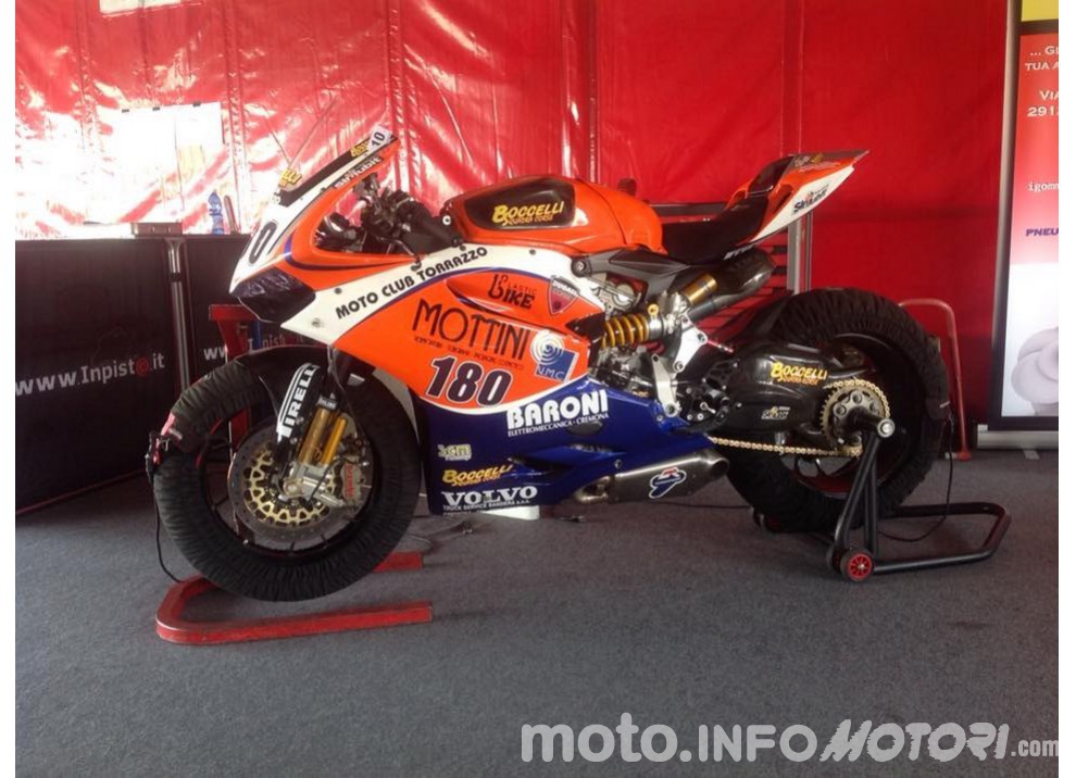 Disponibile il libro ufficiale dei Trofei Wheelup Motoestate 2015 - Foto 16 di 22