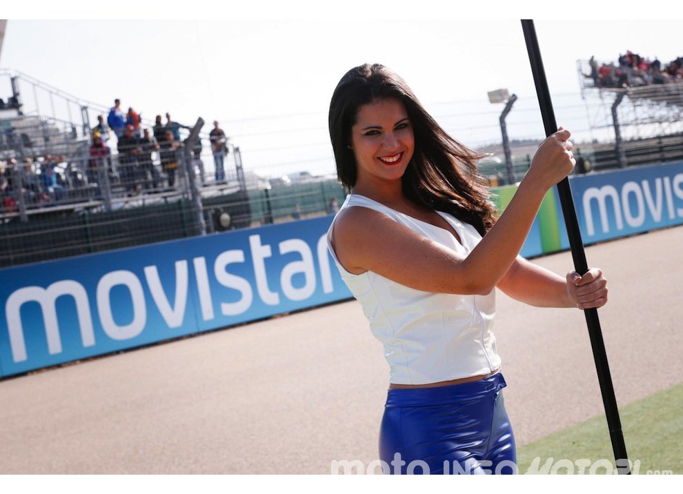 Donne e Motori-Fotogallery delle ombrelline al MotoGP di Aragon - Foto 23 di 27