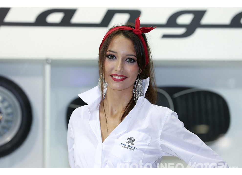 EICMA 2015: le ragazze più belle del salone - Foto 27 di 79