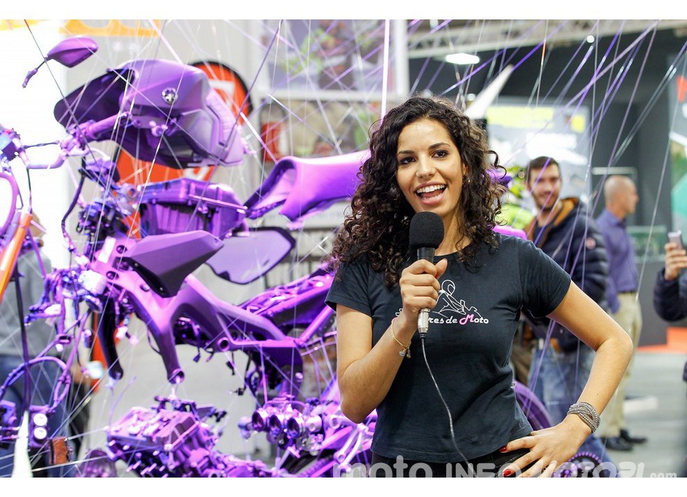 EICMA 2015: le ragazze più belle del salone - Foto 42 di 79