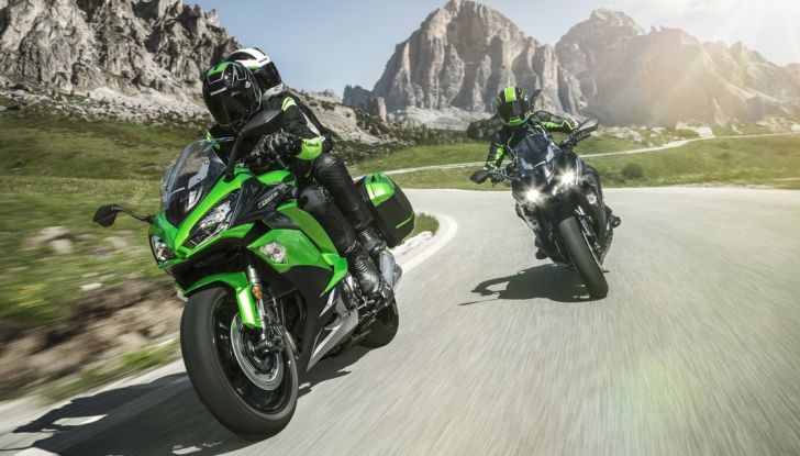 Nuova Kawasaki Z1000SX 2017: la moto da tutto e per tutto - Foto 6 di 15