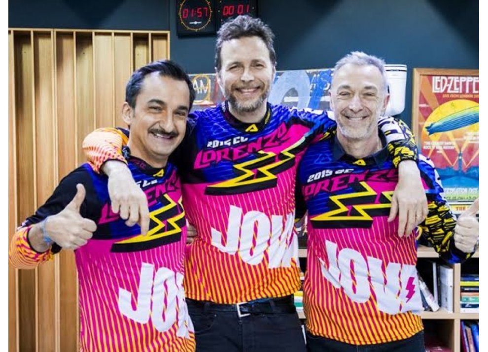 Jovanotti e Acerbis per l’ultimo album del cantante: Lorenzo 2015 cc - Foto 4 di 9