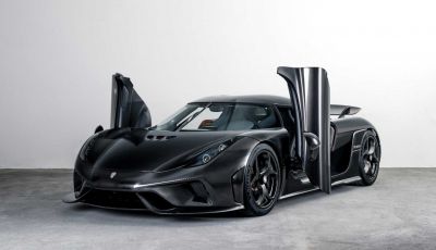 Koenigsegg Regera Naked Carbon