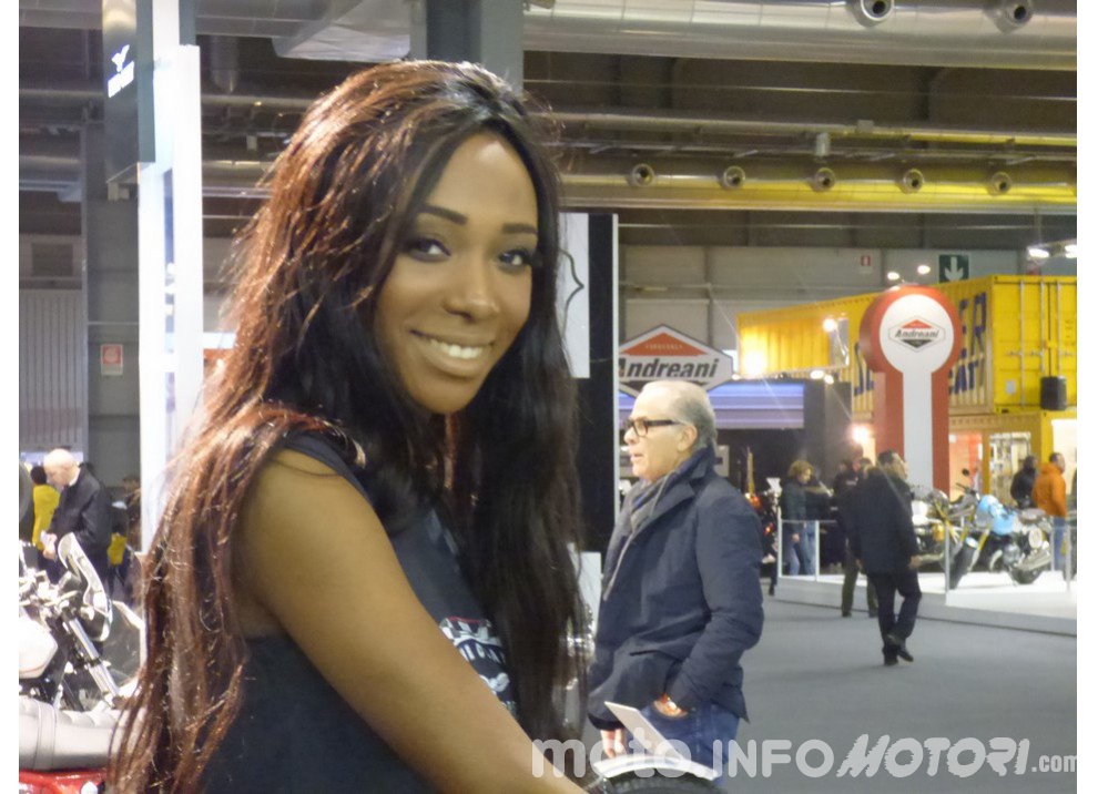 Le ragazze da copertina al Motor Bike Expo 2016 - Foto 2 di 29