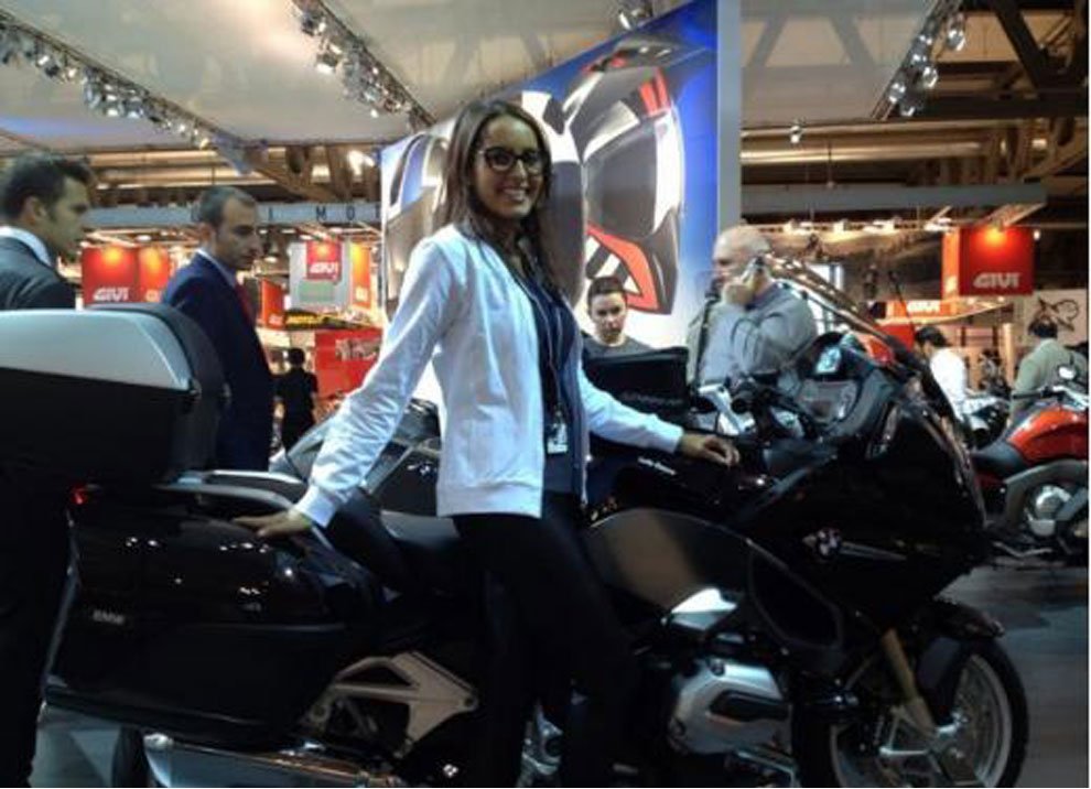 Le ragazze più sexy presenti all’Eicma - Foto 8 di 9