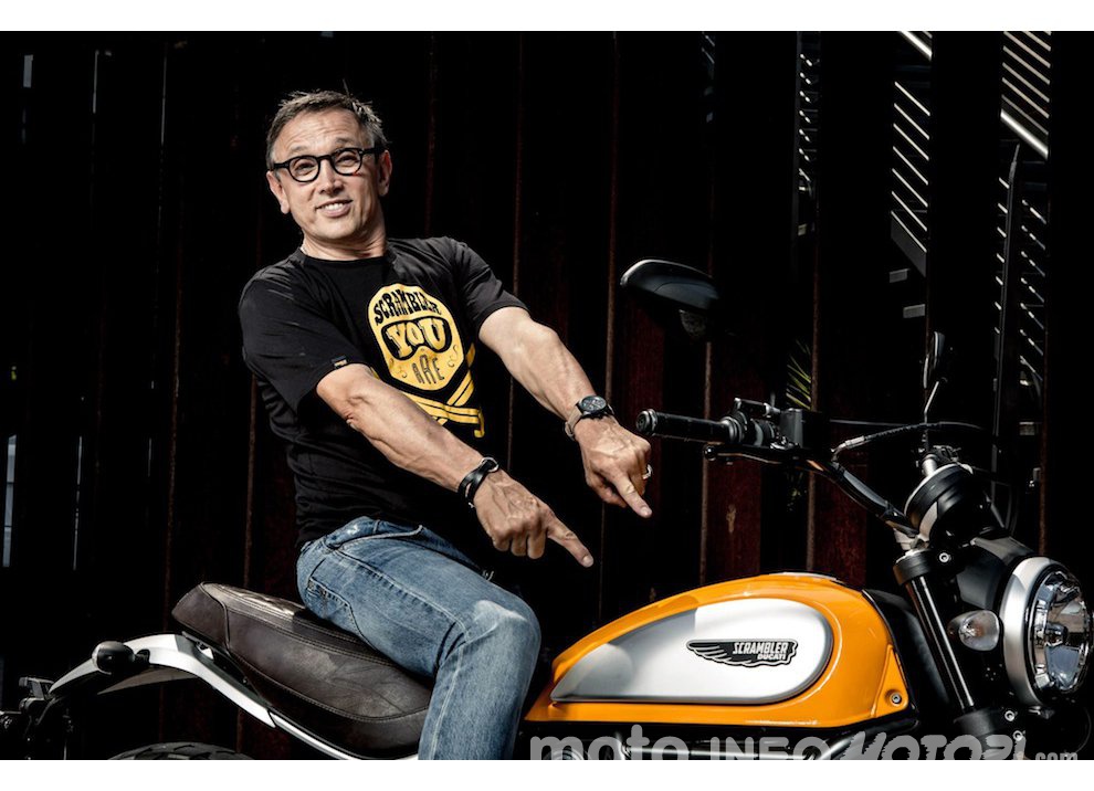 Lo Chef Barbieri di MasterChef assaggia la Scrambler Ducati - Foto 3 di 7