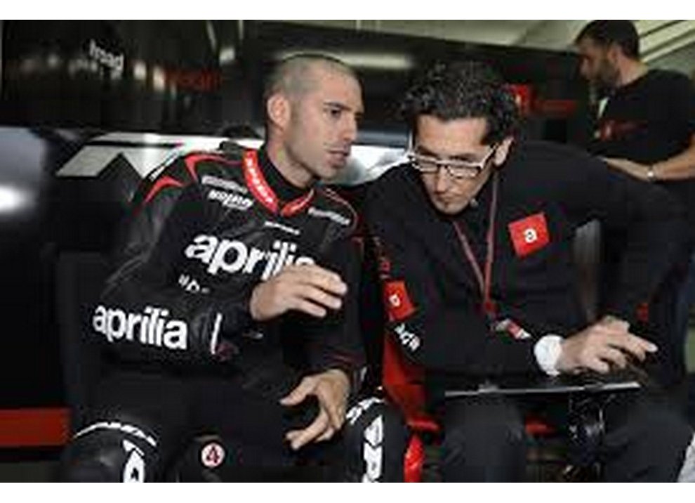 Melandri in Motogp: con Aprilia servirà molto impegno per fare bene - Foto 2 di 5