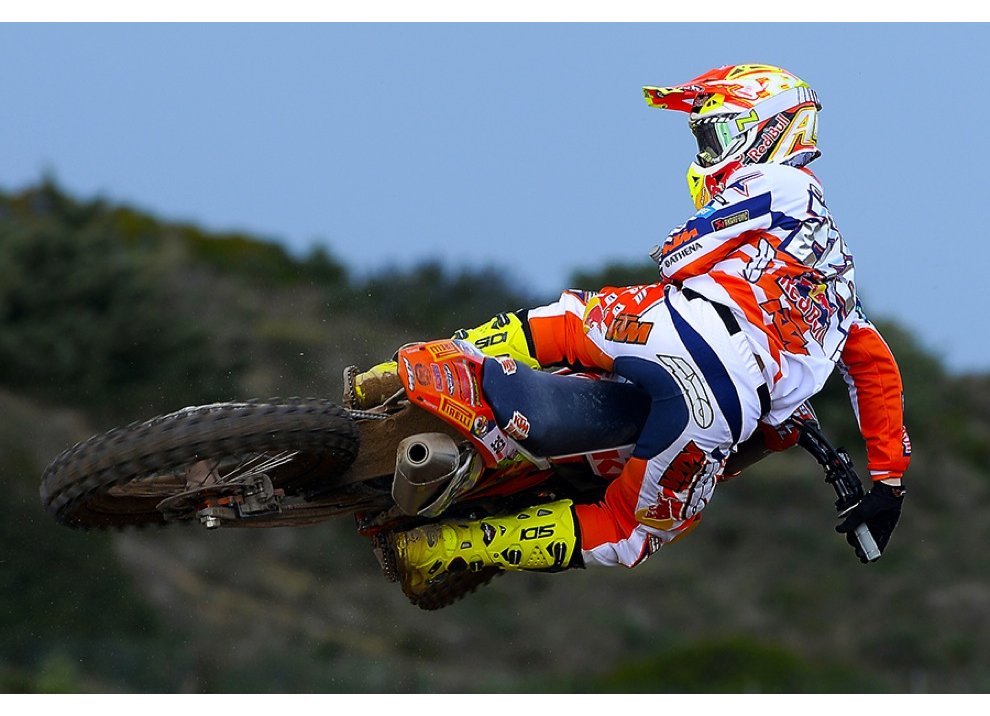 MXGP 2015: parte il mondiale in Qatar ed è Cairoli VS Villopoto – Orari - Foto 13 di 21