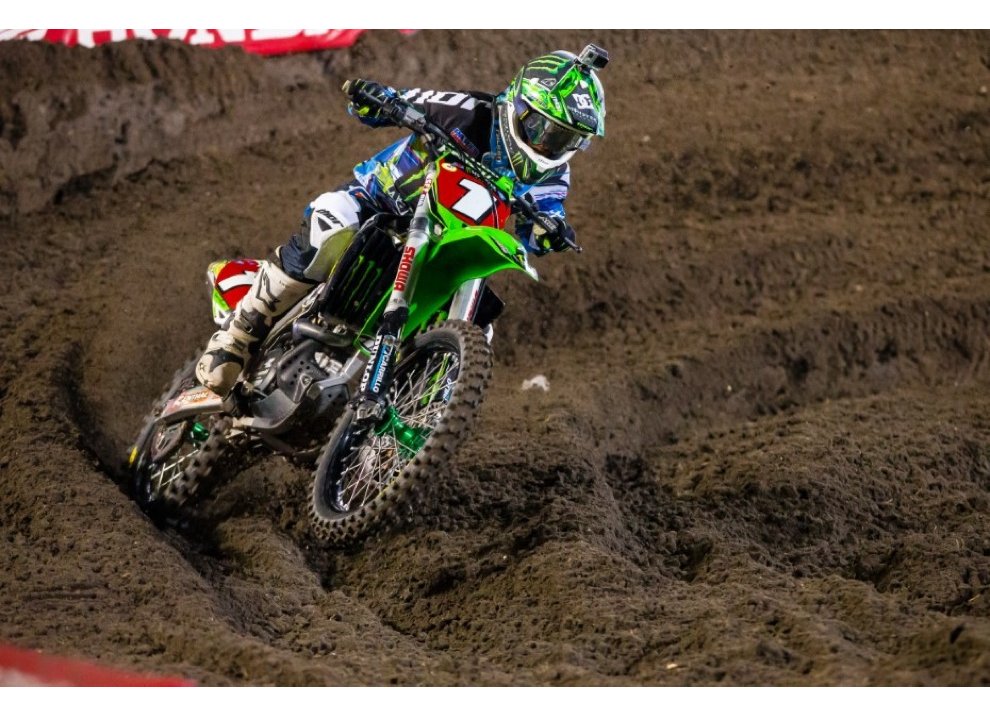 MXGP 2015: parte il mondiale in Qatar ed è Cairoli VS Villopoto – Orari - Foto 19 di 21