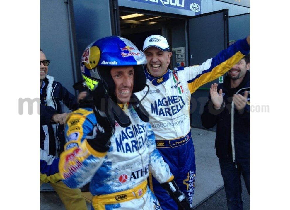 Tony Cairoli: la sua carriera in una galleria fotografica - Foto 17 di 46