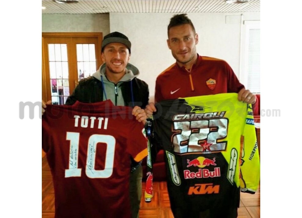 Tony Cairoli: la sua carriera in una galleria fotografica - Foto 26 di 46