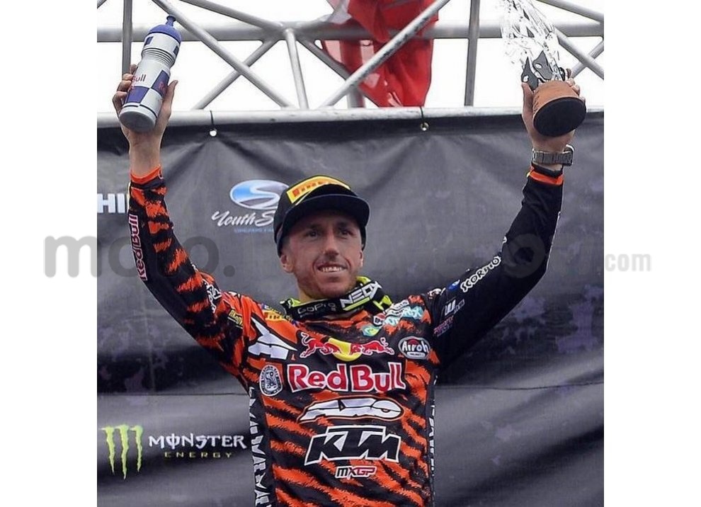 Tony Cairoli: la sua carriera in una galleria fotografica - Foto 34 di 46