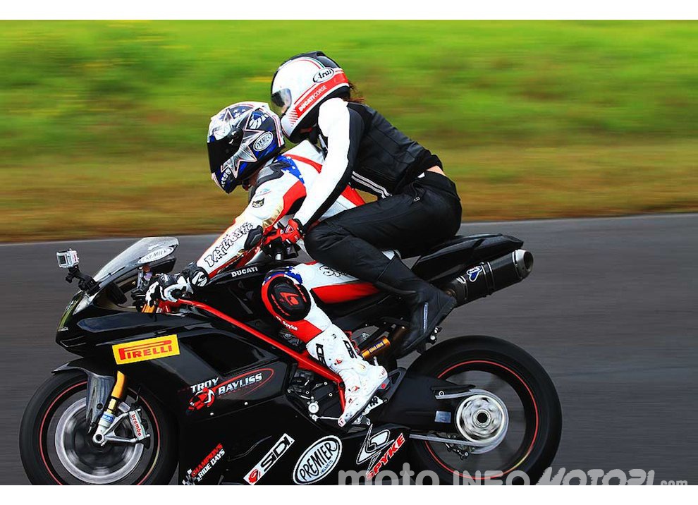 Troy Bayliss, incidente pauroso : non ditemi che sono troppo vecchio!  - Foto 10 di 14