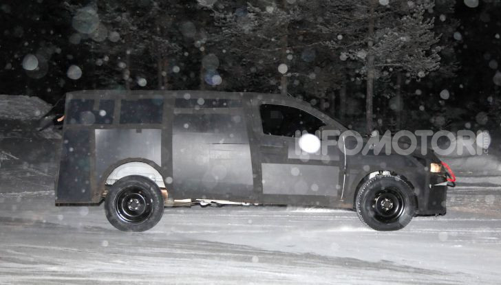 Nuovo pick-up Fiat, mix tra Mobi e Toro - Foto 10 di 11