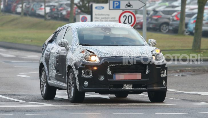 Il nuovo SUV di Ford su base Fiesta per il 2020 - Foto 2 di 16