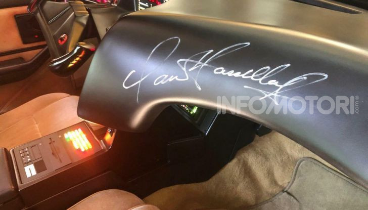 KITT 1983 replica con autografo di David Hasselhoff in vendita - Foto 7 di 14