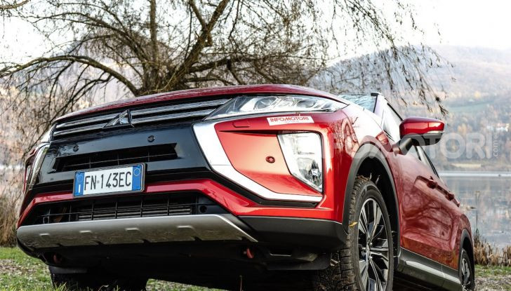 Prova Mitsubishi Eclipse Cross 2018, il SUV Coupé dello Shinobi - Foto 19 di 39