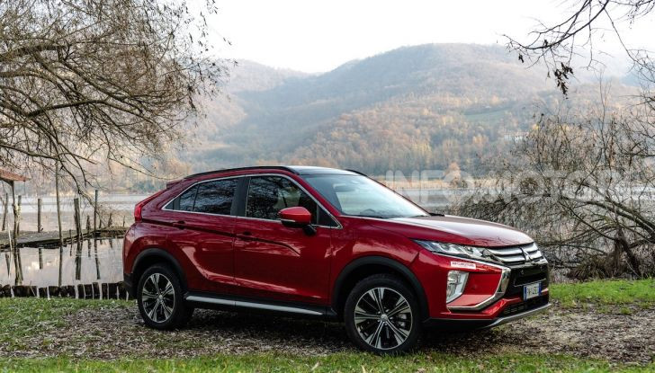 Prova Mitsubishi Eclipse Cross 2018, il SUV Coupé dello Shinobi - Foto 4 di 39