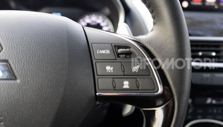 Prova Mitsubishi Eclipse Cross 2018, il SUV Coupé dello Shinobi - Foto 31 di 39