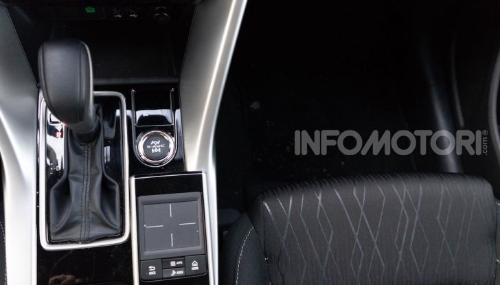 Prova Mitsubishi Eclipse Cross 2018, il SUV Coupé dello Shinobi - Foto 35 di 39