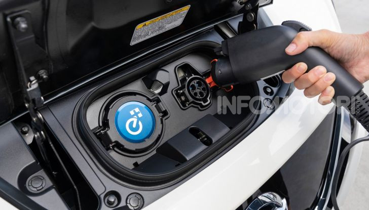 Nissan Leaf 3.Zero, nuova versione da 42.080€ - Foto 13 di 16