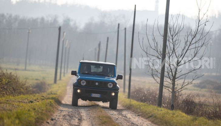 Prova Suzuki Jimny: 8 motivi per cui sarà un grande successo - Foto 36 di 43