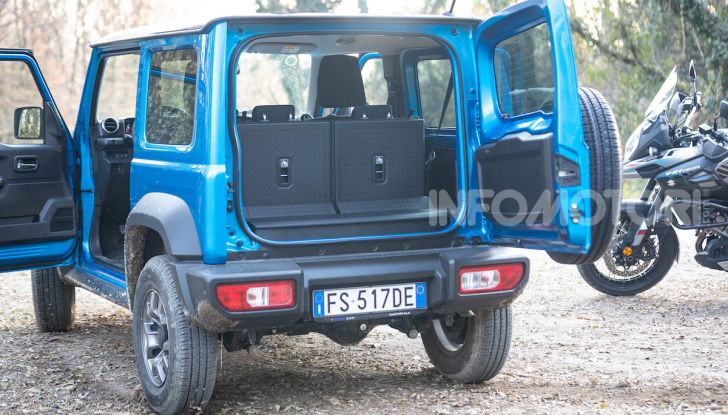 Suzuki Jimny VS V-Strom 1000 XT: il DNA dell’avventura - Foto 6 di 11