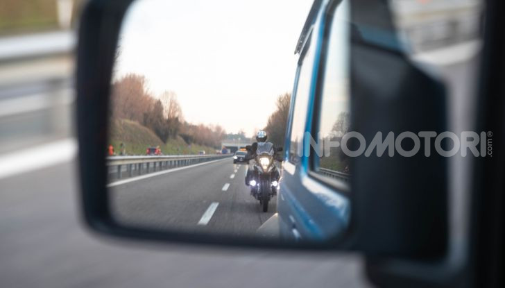 Suzuki Jimny VS V-Strom 1000 XT: il DNA dell’avventura - Foto 10 di 11