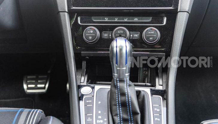 Volkswagen Golf GTE: prova su strada dell’ibrido plug-in da 204CV - Foto 13 di 33