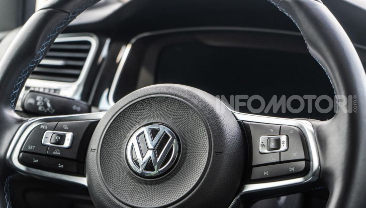 Volkswagen Golf GTE: prova su strada dell’ibrido plug-in da 204CV - Foto 14 di 33