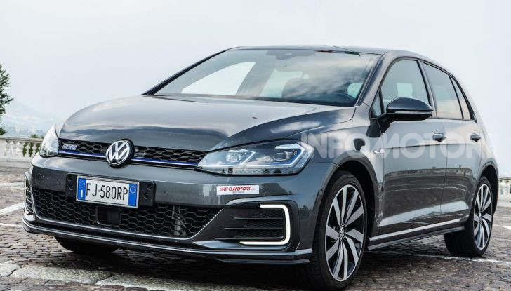 Volkswagen Golf GTE: prova su strada dell’ibrido plug-in da 204CV - Foto 2 di 33
