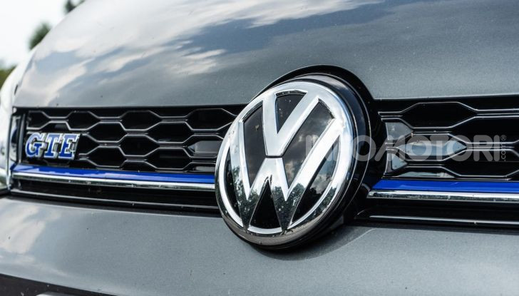 Volkswagen Golf GTE: prova su strada dell’ibrido plug-in da 204CV - Foto 5 di 33