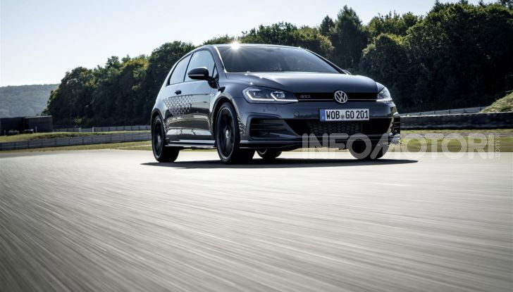 Volkswagen Golf GTI TCR, dal motorsport alla strada - Foto 13 di 15
