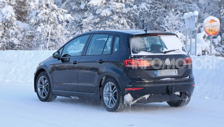 Volkswagen Golf Sportsvan 2020 elettrica, informazioni e dettagli - Foto 8 di 11