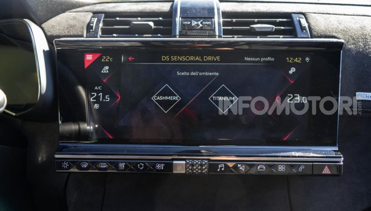 DS7 Crossback 2021: tra sportività ed eleganza da 37.200 Euro - Foto 12 di 33
