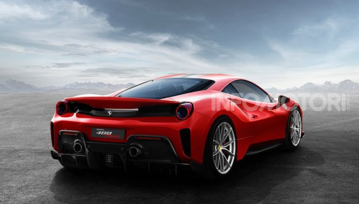 VIDEO: Ferrari 488 Pista contro Porsche GT3 RS e McLaren 600LT - Foto 6 di 13