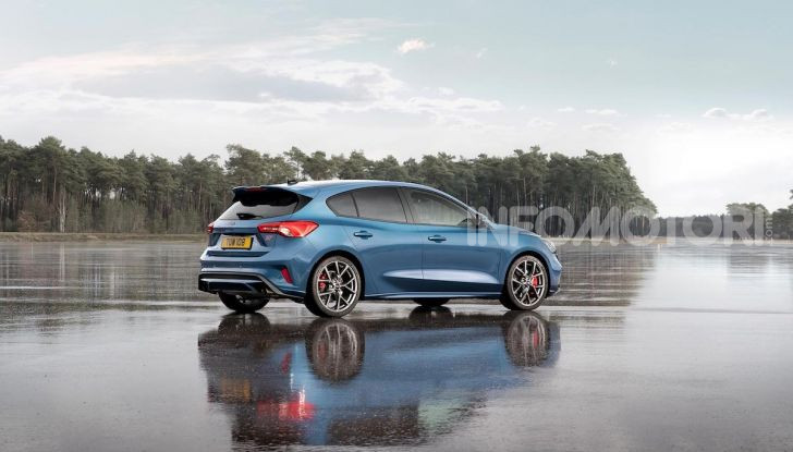 Ford Focus ST: la nuova berlina dall’animo sportivo - Foto 1 di 13