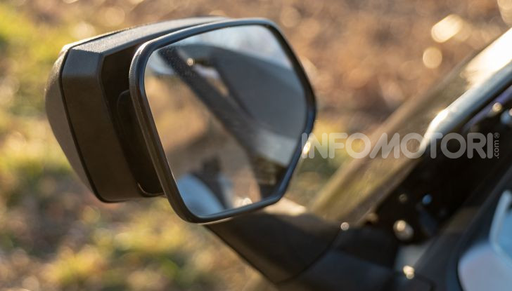 Prova Honda Forza 300, caratteristiche, opinioni e prezzo di uno dei migliori media cilindrata  - Foto 9 di 55