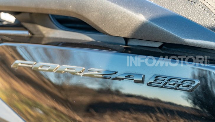 Prova Honda Forza 300, caratteristiche, opinioni e prezzo di uno dei migliori media cilindrata  - Foto 31 di 55