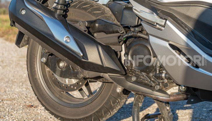 Prova Honda Forza 300, caratteristiche, opinioni e prezzo di uno dei migliori media cilindrata  - Foto 32 di 55