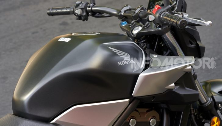 Prova Honda CBR500R e CB500F 2019: caratteristiche, opinioni e prezzi - Foto 11 di 123