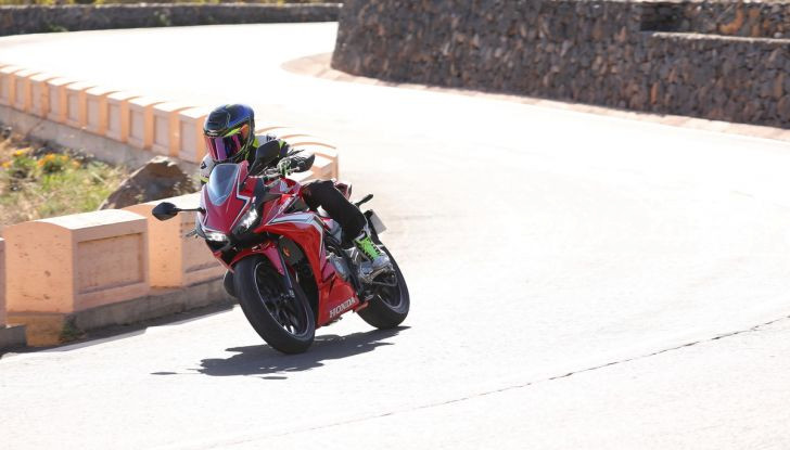 Prova Honda CBR500R e CB500F 2019: caratteristiche, opinioni e prezzi - Foto 31 di 123