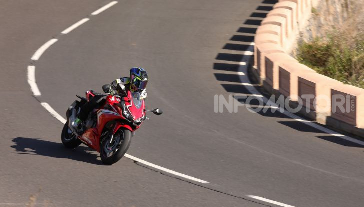 Prova Honda CBR500R e CB500F 2019: caratteristiche, opinioni e prezzi - Foto 33 di 123
