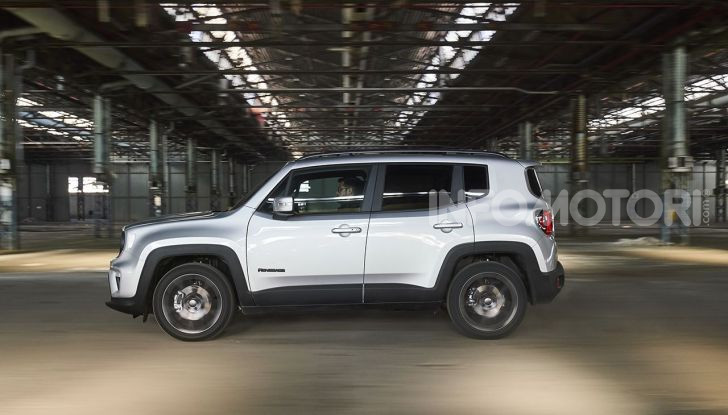 Jeep Renegade S, la nuova versione sportiva - Foto 20 di 20