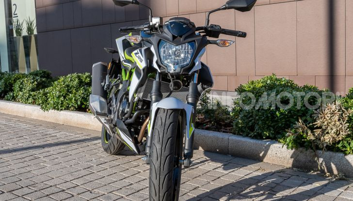 Kawasaki Z125 MY 2019: caratteristiche, opinioni e prezzo - Foto 10 di 43